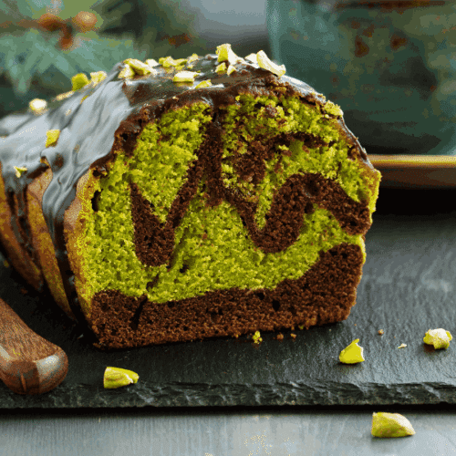 Pistachio Chocolate Cupcakes {Quick & Delicious}